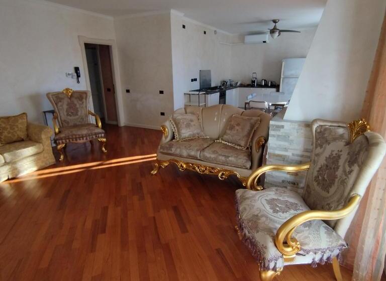 آپارتمان 1 خوابه همکف, Villa Danieli