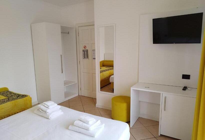 Standard room with outdoor bath, Villa Danieli
