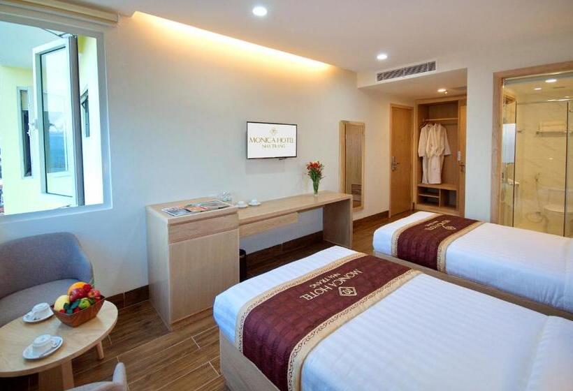 اتاق لوکس با چشم‌انداز دریا, Gibson Hotel Nha Trang